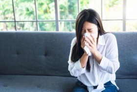 问答:如何判断症状是由过敏、普通感冒、流感还是COVID-19引起的 